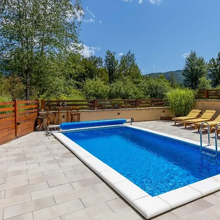 Pet Friendly In Plesce Semesterbostad Osilnica