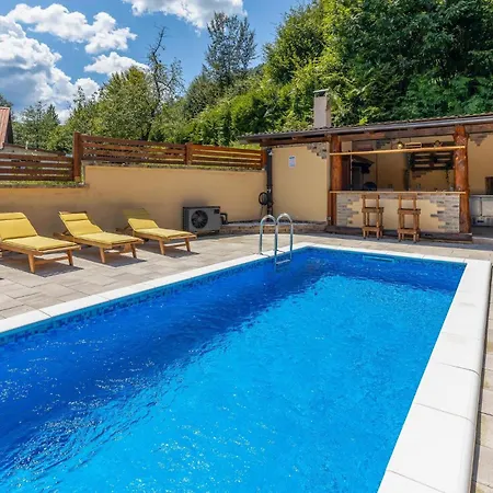 Pet Friendly In Plesce Tatil Evi Osilnica